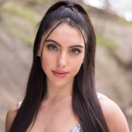 Melina Bezanis